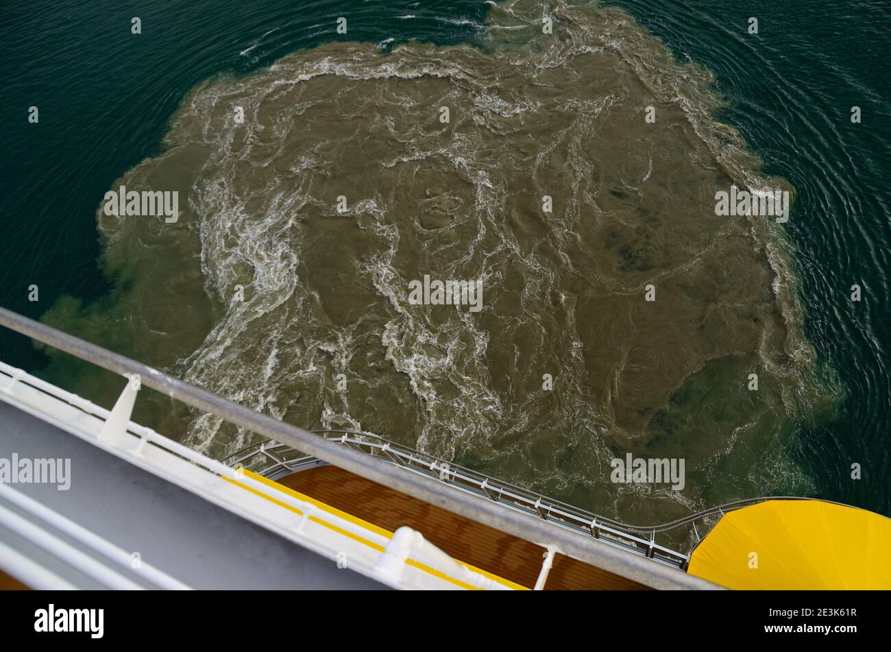 Water swirls hi-res stock photography and images - Alamy