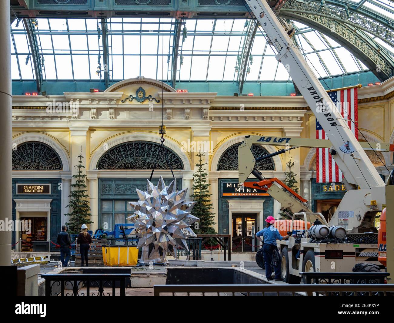 Construction of bellagio las vegas hires stock photography and images