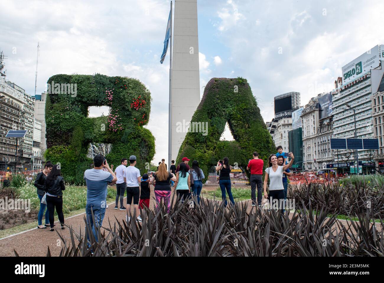 Buenos Aires, Argentina. 26th Oct, 2019. Tourists take selfies at the Obelisco.Known for its eclectic European architecture and a rich cultural life, Buenos Aires, with a population of about 3 million people (16 if you consider the Greater Buenos Aires) is thriving and full of life, a city with a rhythm of its own. Credit: Patricio Murphy/SOPA Images/ZUMA Wire/Alamy Live News Stock Photo