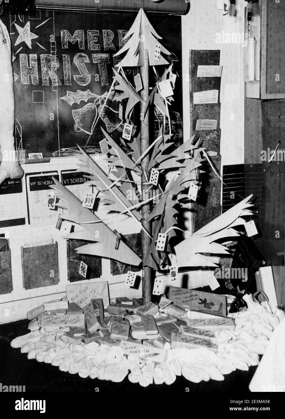 Makeshift Christmas tree on USS Randolph (CV-15) in 1944. Stock Photo