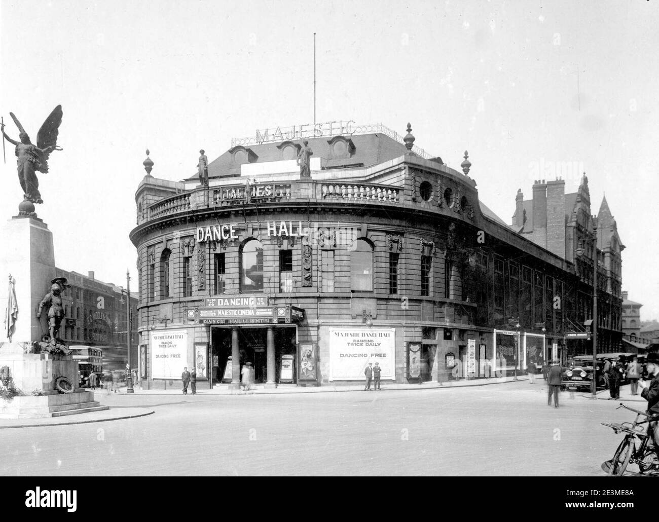 Majestic Cinema and Ballroom, City Square, 1932 Stock Photo Alamy