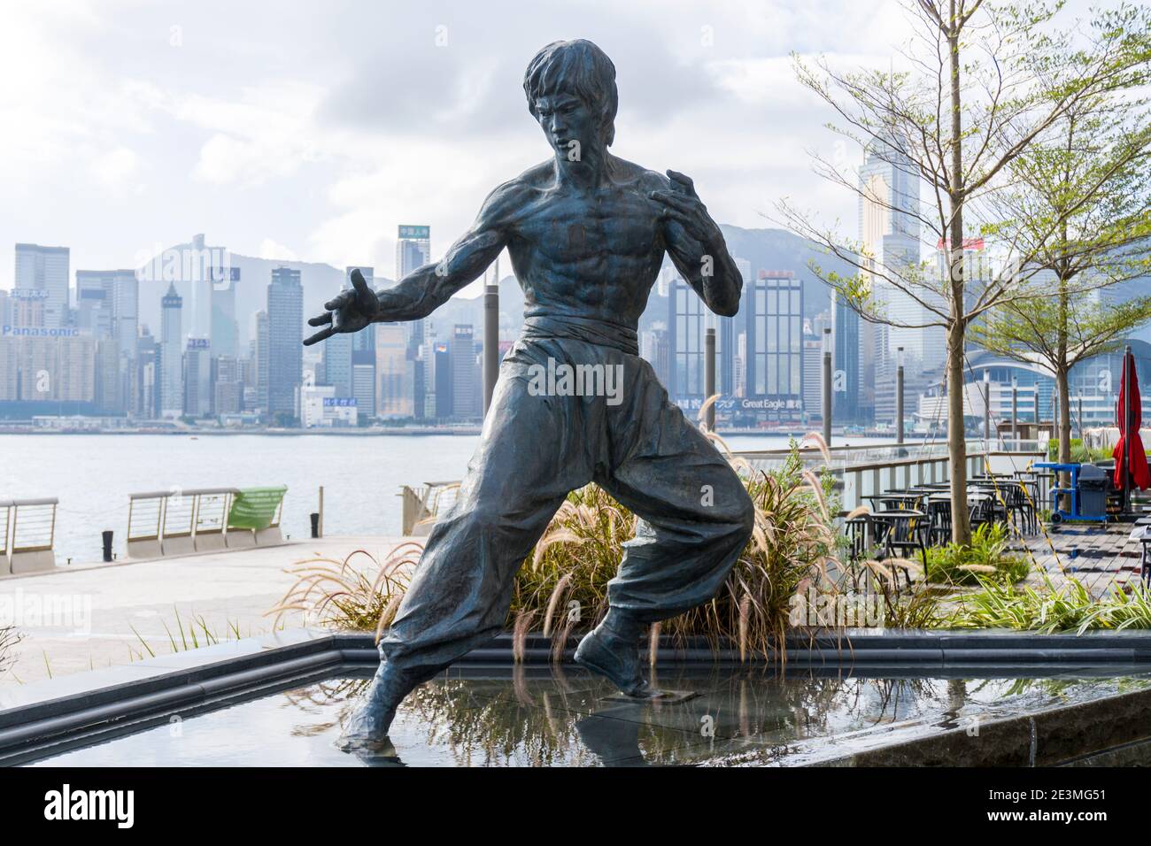 Bruce Lee Statue