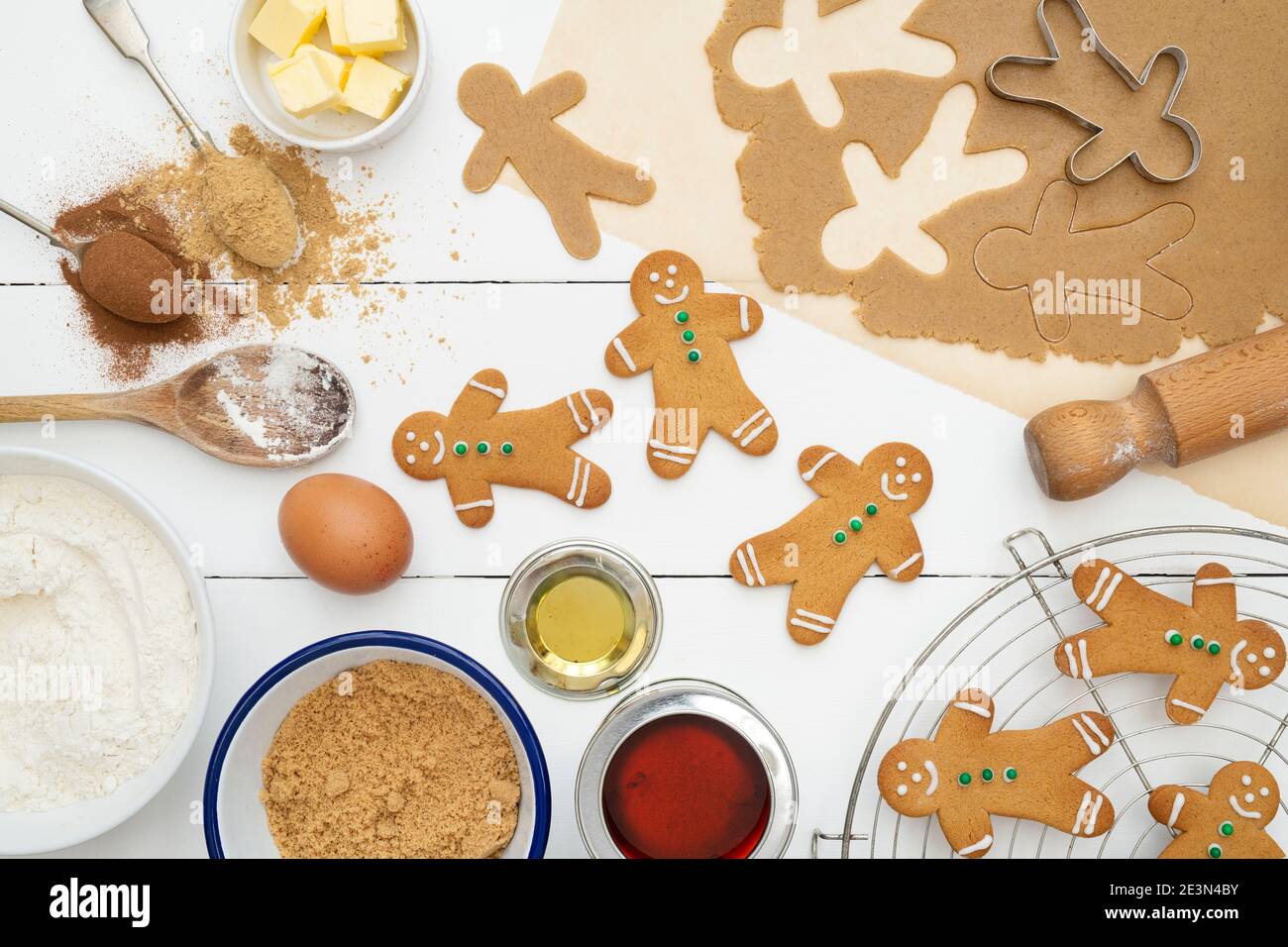 Gingerbread Men biscuits and ingredients Stock Photo Alamy