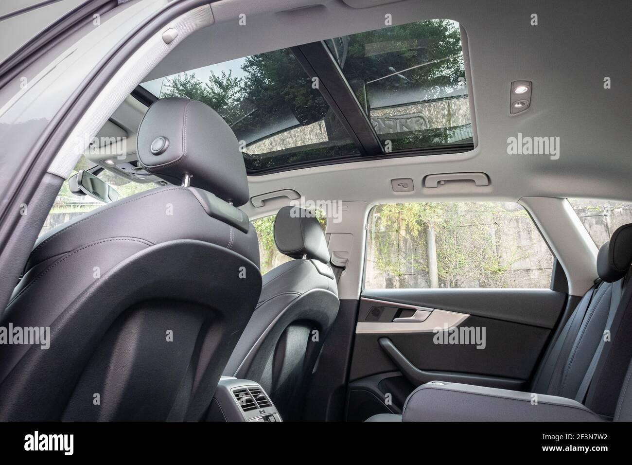 Hong Kong, China Nov 24, 2020 : Audi A4 Avant 2020 Interior Nov 24 2020 in  Hong Kong Stock Photo - Alamy