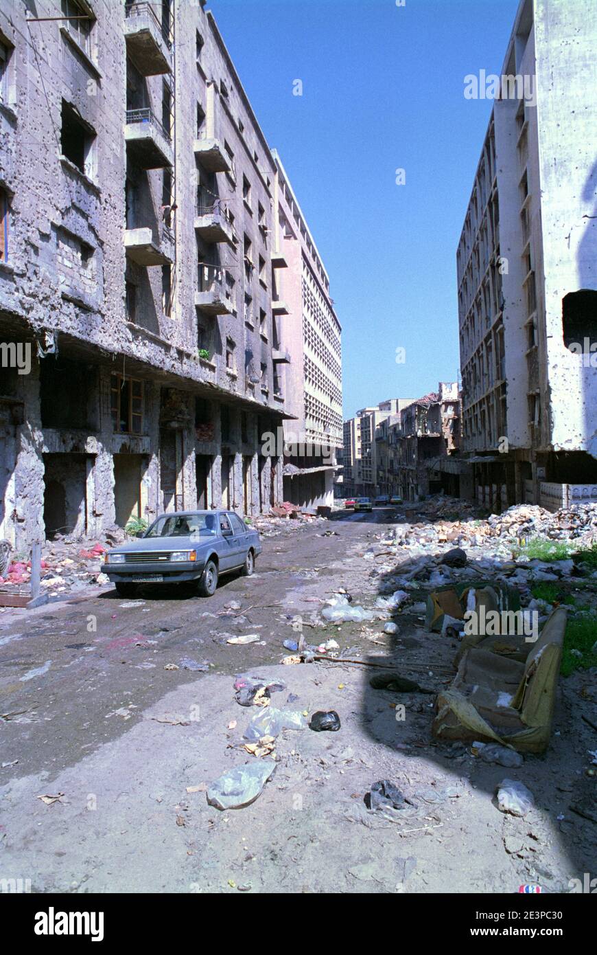 18th September 1993 After 15 years of civil war, a battle-scarred street near the Green Line in Beirut. Stock Photo