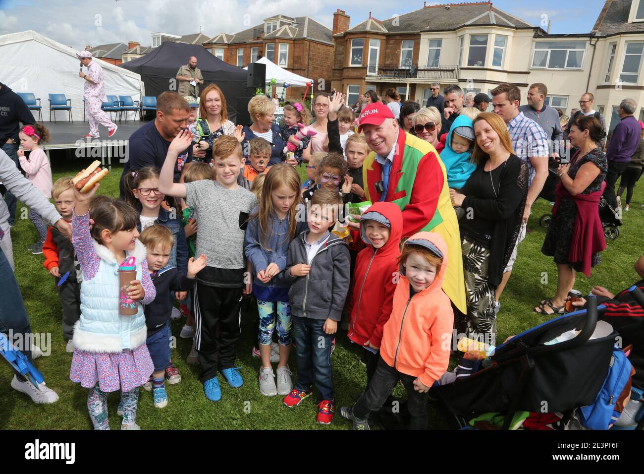 Prestwick Prom Gala Day Fete, Ayrshire, Scotland, Uk, Children And 