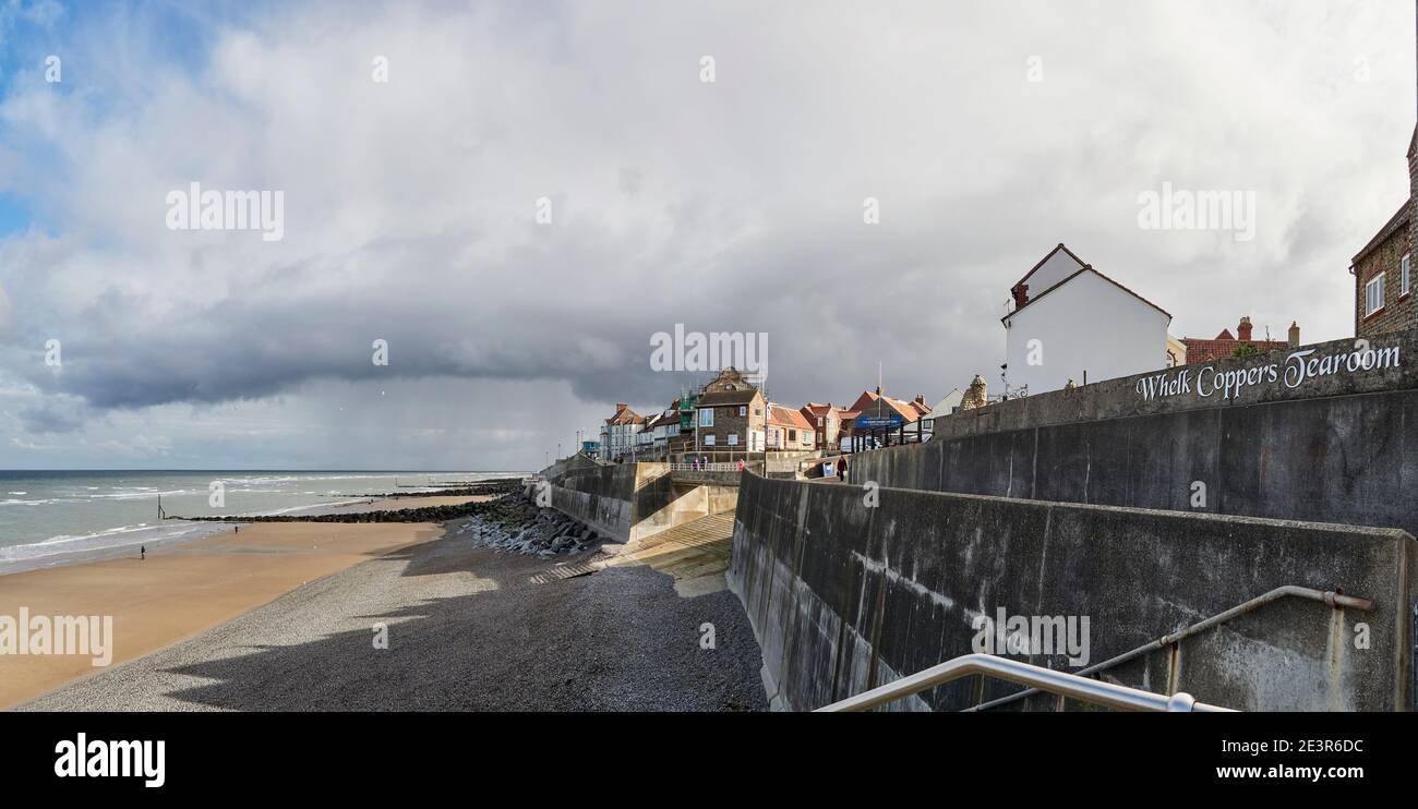 Sheringham Seafront And Promenade North Norfolk UK Stock Photo Alamy sheringham-seafront-and-promenade-north-norfolk-uk-stock-photo-alamy