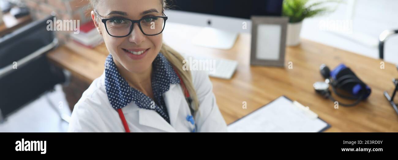 Specialist person hi-res stock photography and images - Alamy