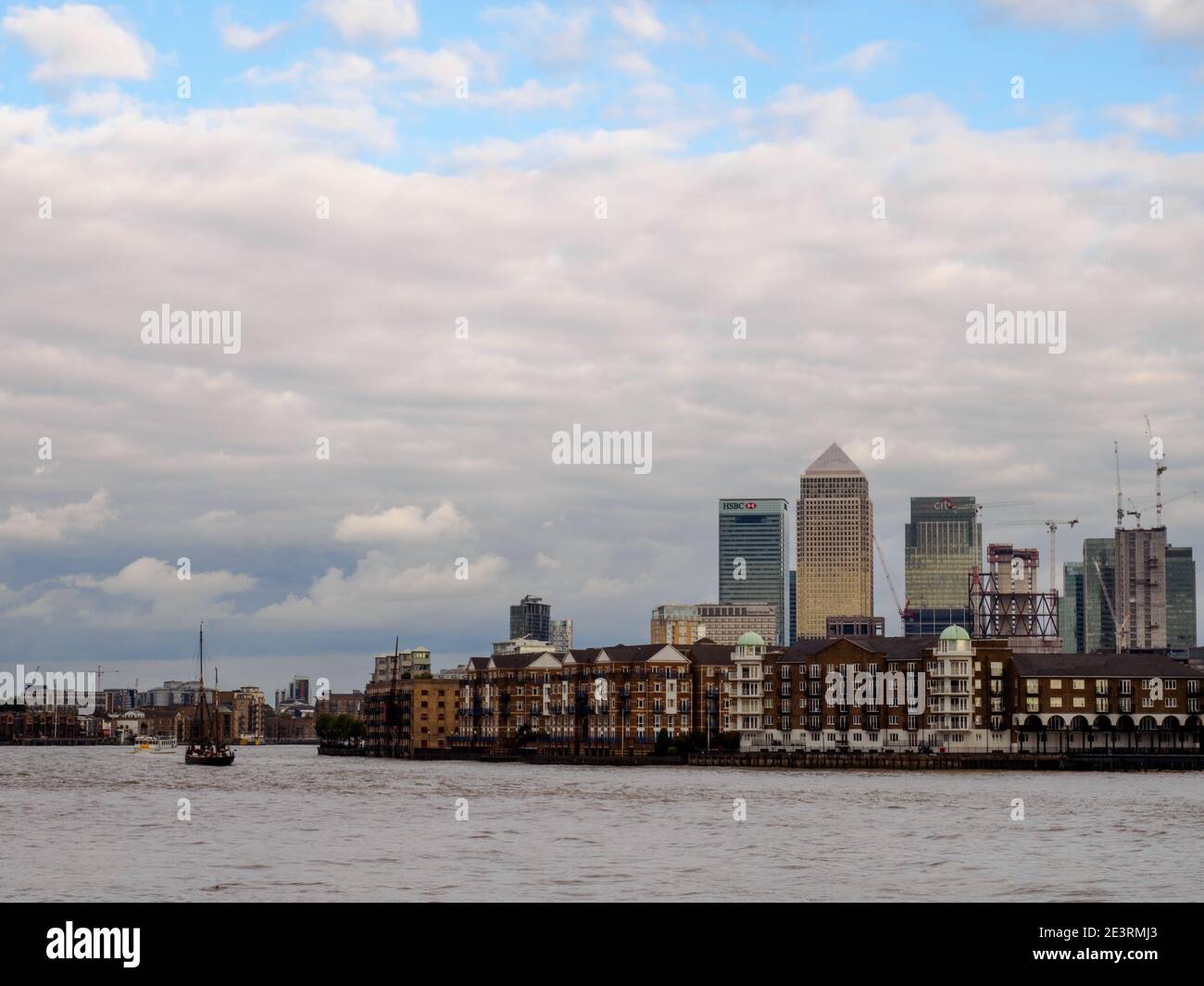 Skyscrapers london england hi-res stock photography and images - Alamy