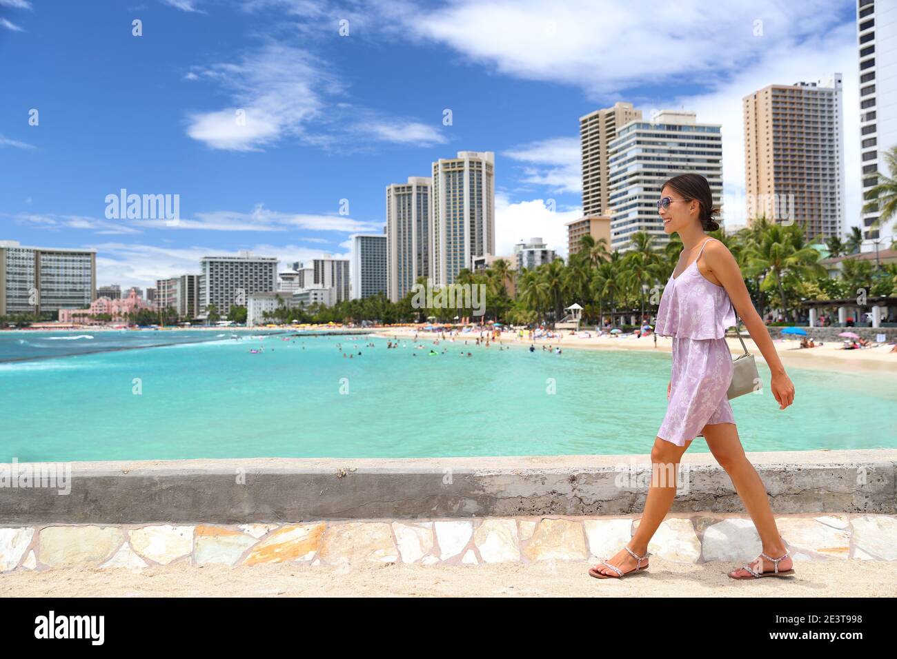 Waikiki beach pier hi-res stock photography and images - Alamy