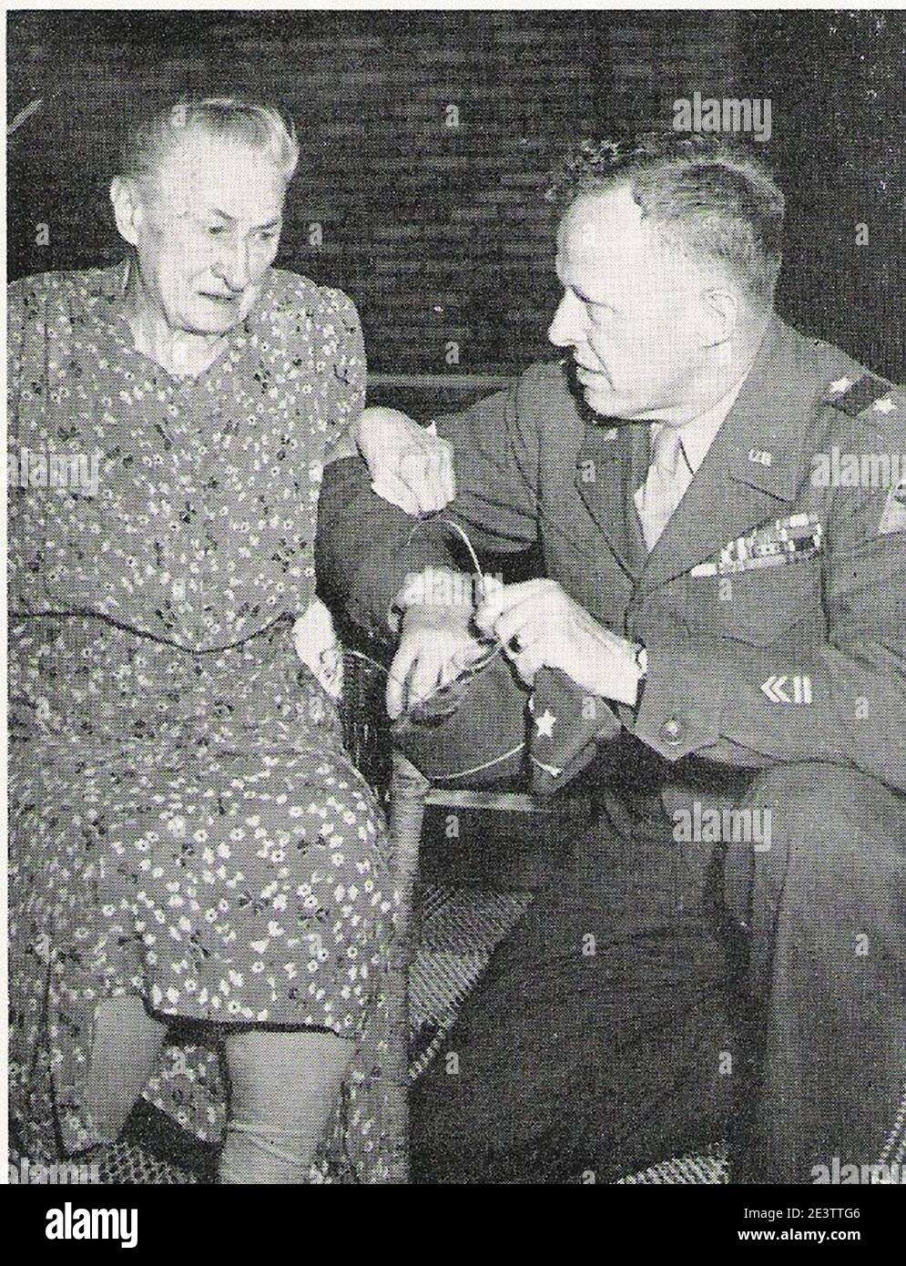 Major General John W. Leonard with his mother Stock Photo Alamy