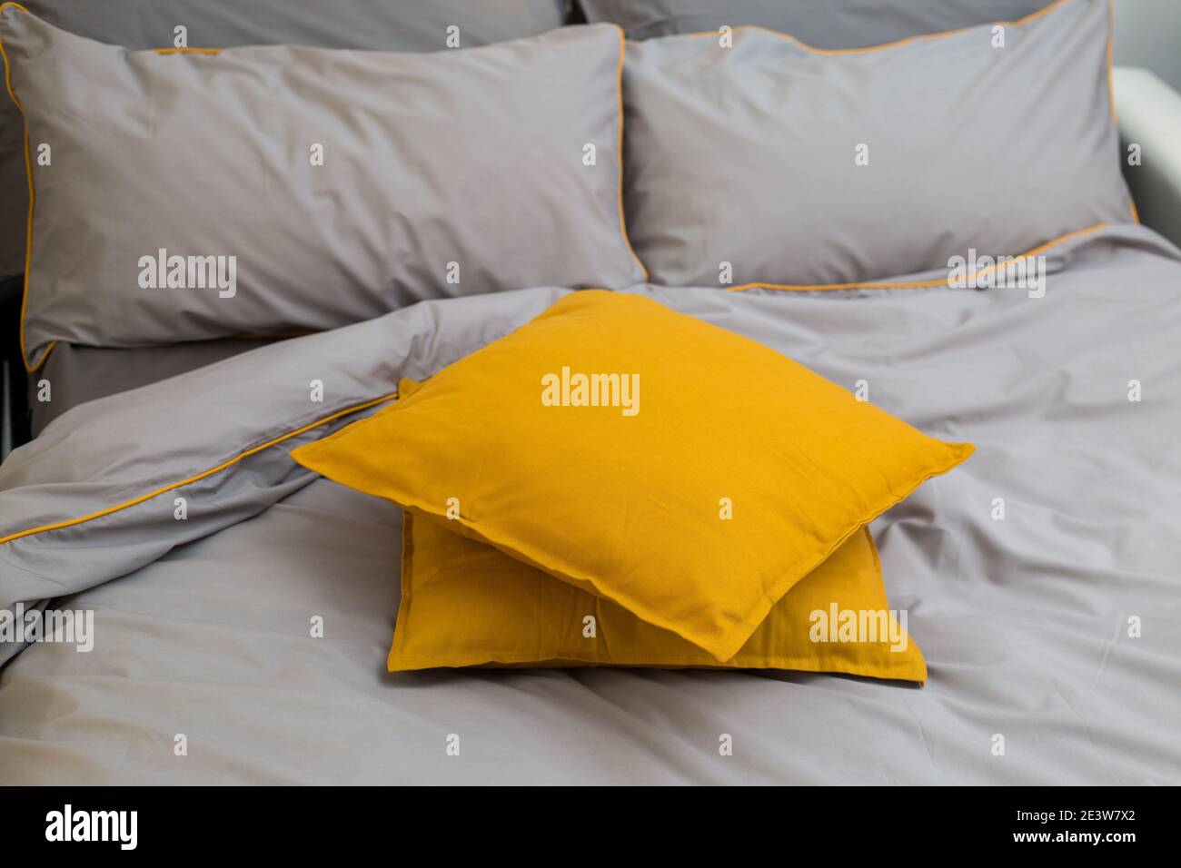yellow pillows for bed