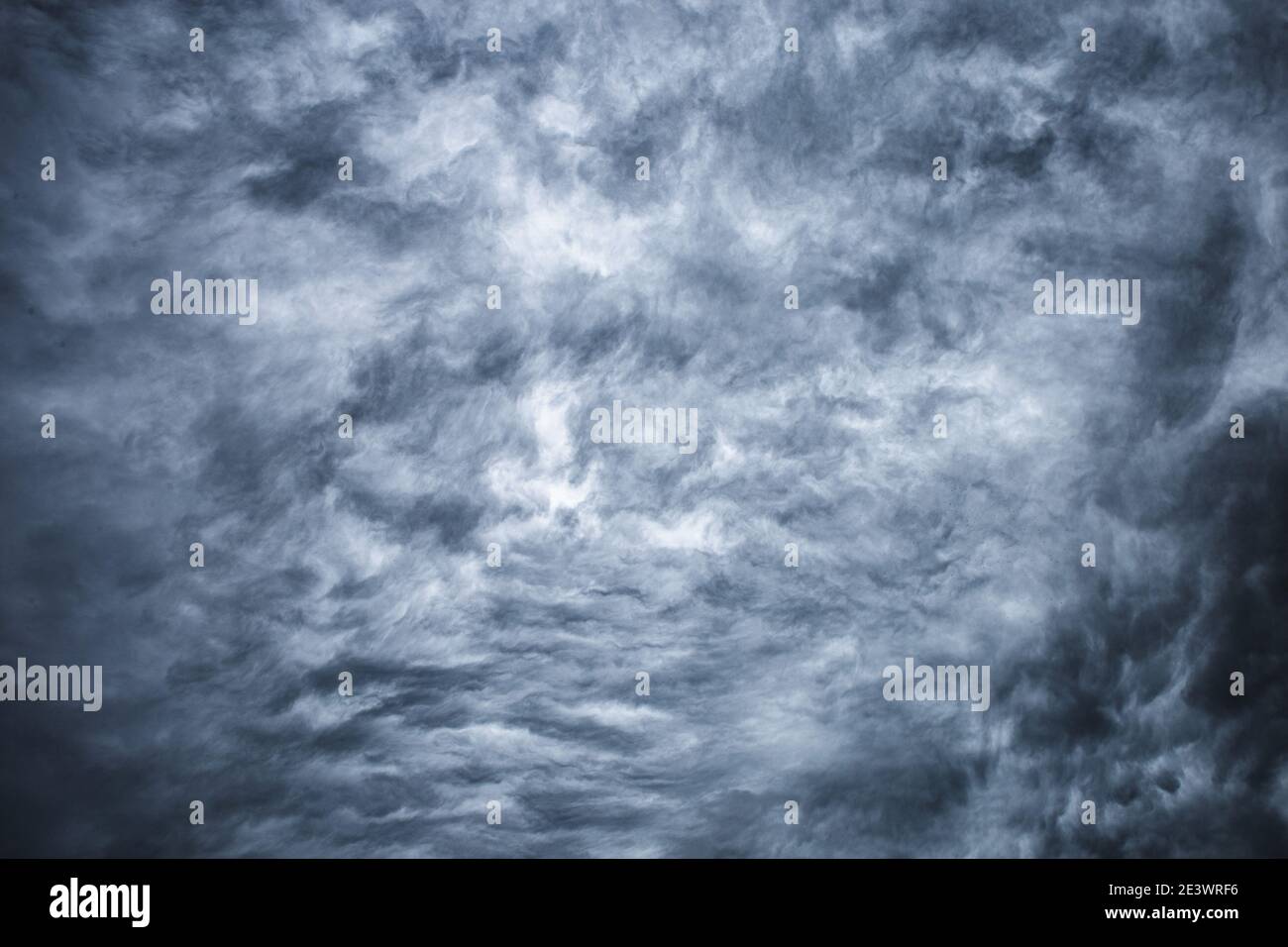 Storm clouds dark stormy sky hi-res stock photography and images - Alamy