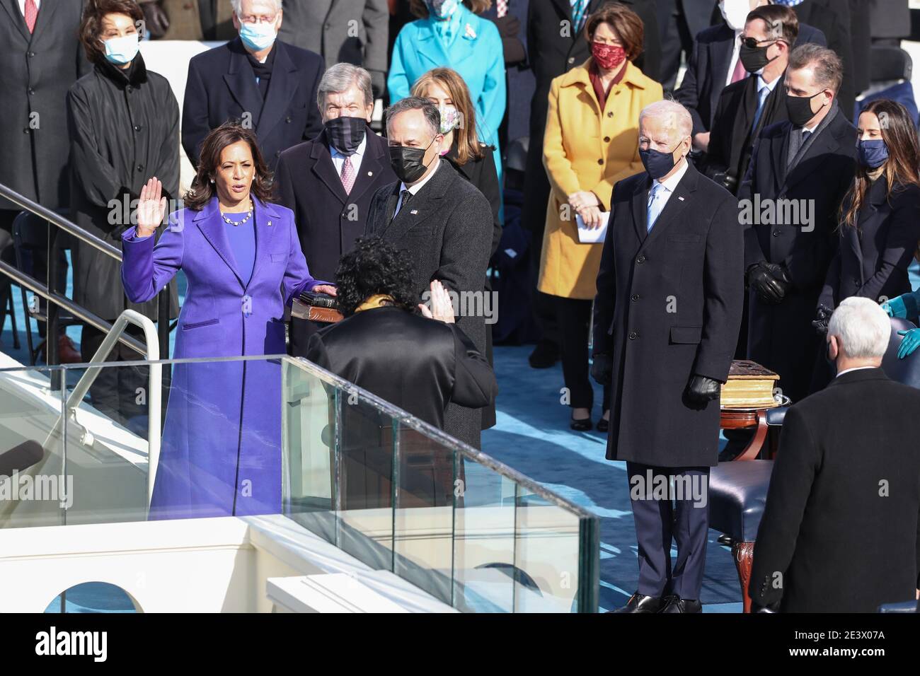 Washington, USA. 20th Jan, 2021.Vice President-elect Kamala Harris takes the Oath of Office to become the Vice President of the United States as she is sworn-in by Supreme Court Justice Sonia Sotomayor during the Inauguration Day ceremony of Joe Biden held at the U.S. Capitol Building in Washington, D.C. on Jan. 20, 2021. (Photo by Oliver Contreras/Sipa USA) Stock Photo