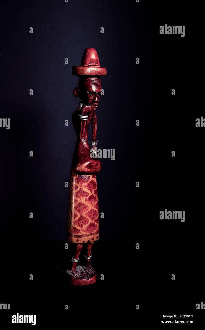 African traditional art hi-res stock photography and images - Alamy