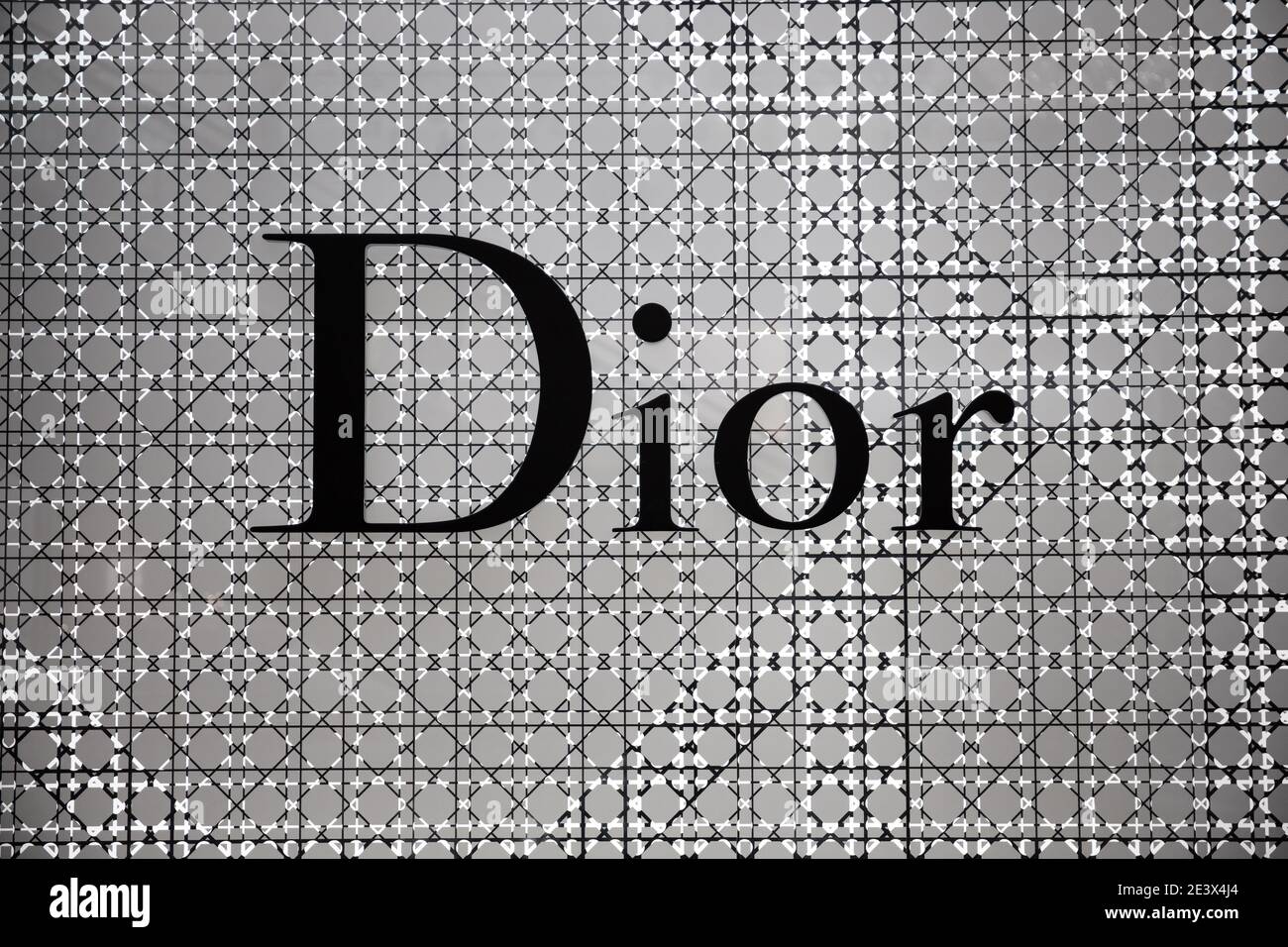 Christian dior logo hi-res stock photography and images - Alamy