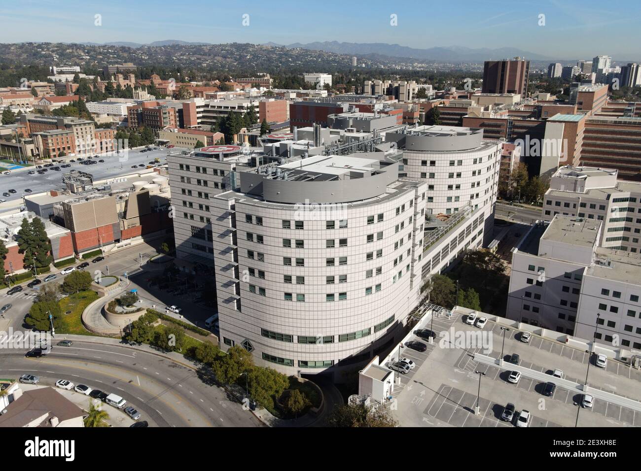 An aerial view of the Ronald Reagan hospital at the UCLA Health Medical  Center, Saturday, Jan. 16, 2021, in Los Angeles Stock Photo - Alamy