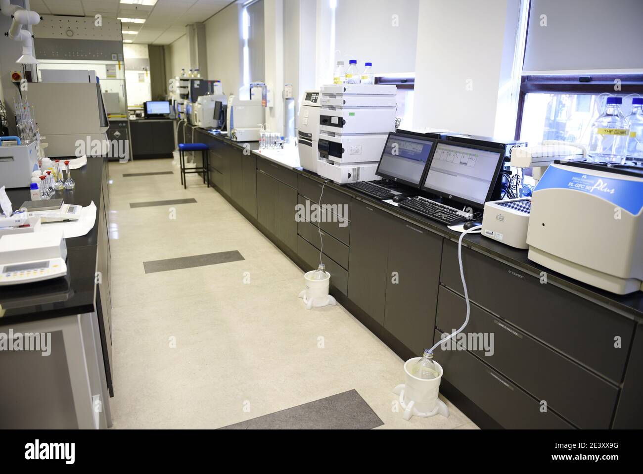 General view of a science lab, scientific laboratory. Various equipment