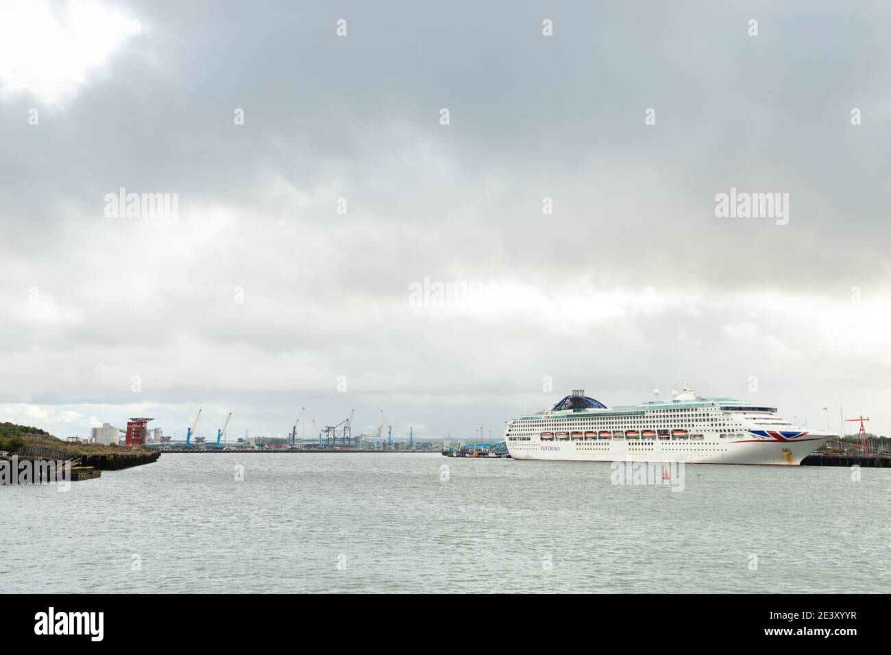 Crew Of P O Ship High Resolution Stock Photography And Images Alamy