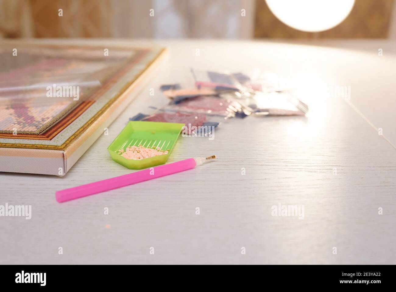 home hobby to draw a picture of rhinestones, multicolored diamond