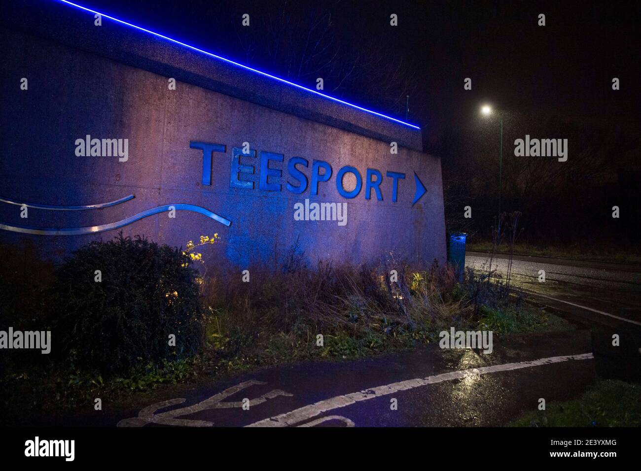Teesport, Middlesbrough, Teesside, UK. Wednesday 20th January 2021: Pictures show a car stuck in a flood on Tees dock road which is the entrance to Te Stock Photo