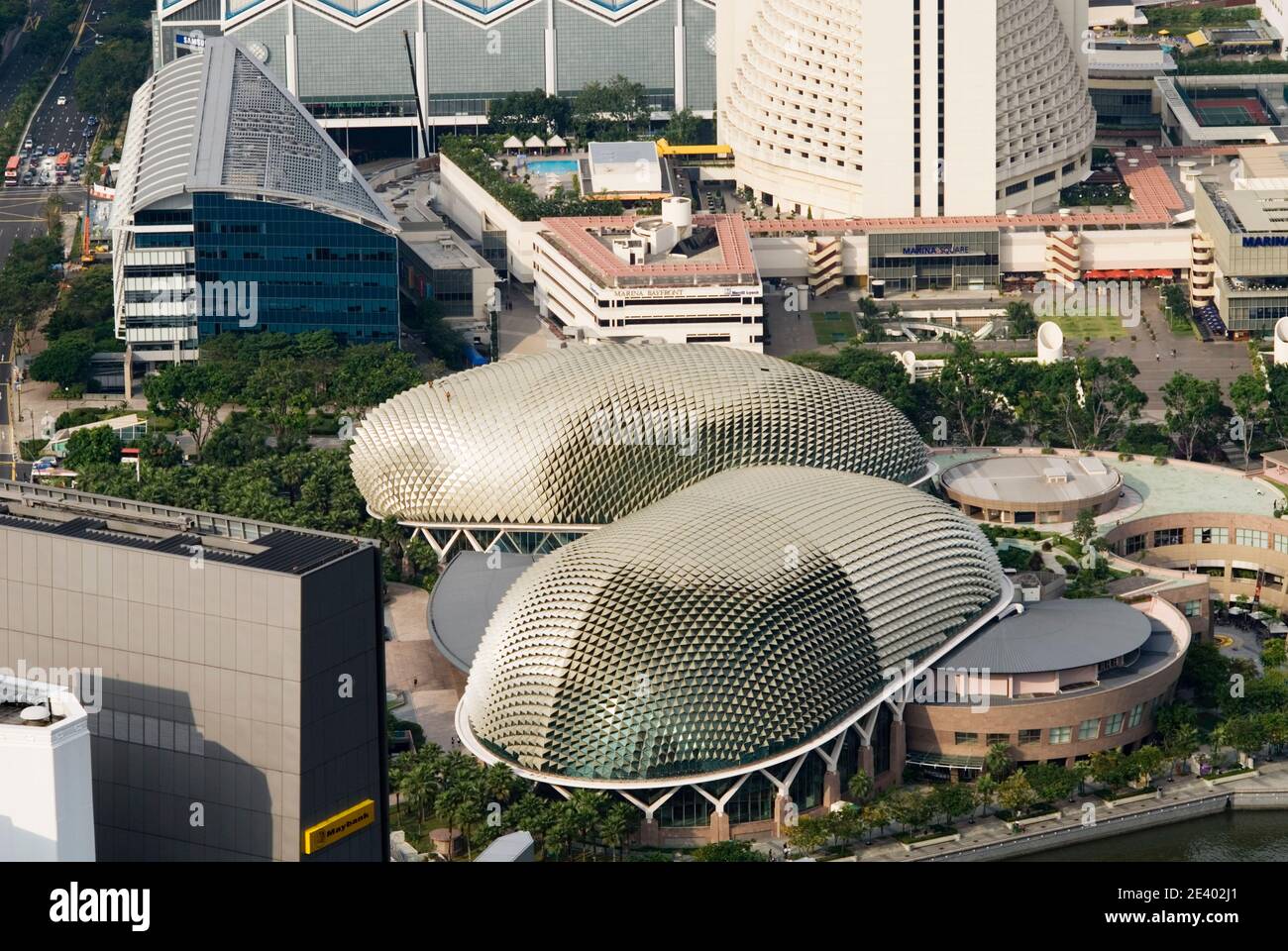 The Esplanade - Theatres on the Bay, Marina Bay, Singapore. Architect ...