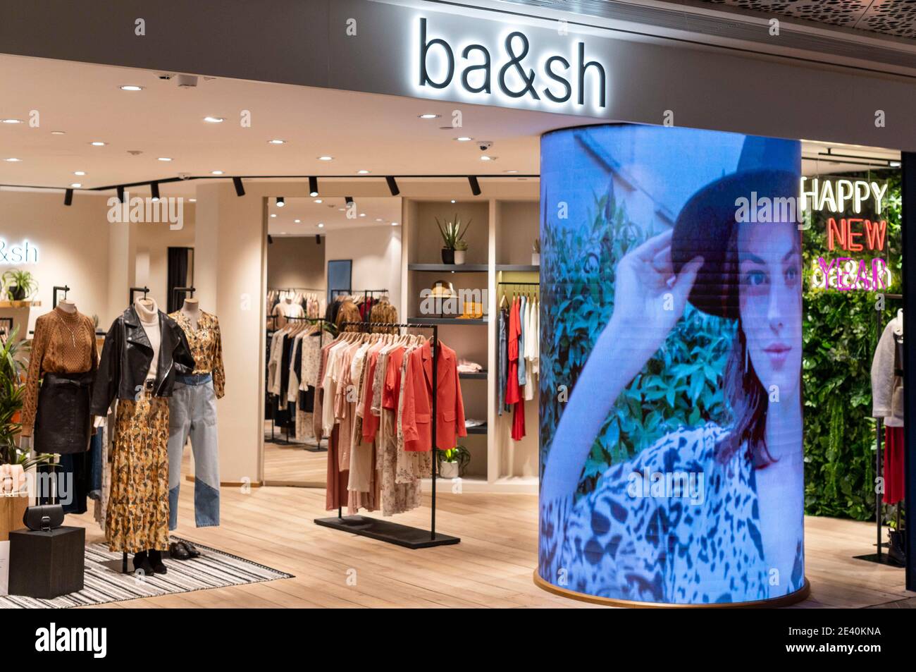 Stereotype Paradoks Isse Hong Kong, China. 16th Jan, 2021. French clothing fashion brand Ba&Sh store  seen in Hong Kong. Credit: Budrul Chukrut/SOPA Images/ZUMA Wire/Alamy Live  News Stock Photo - Alamy