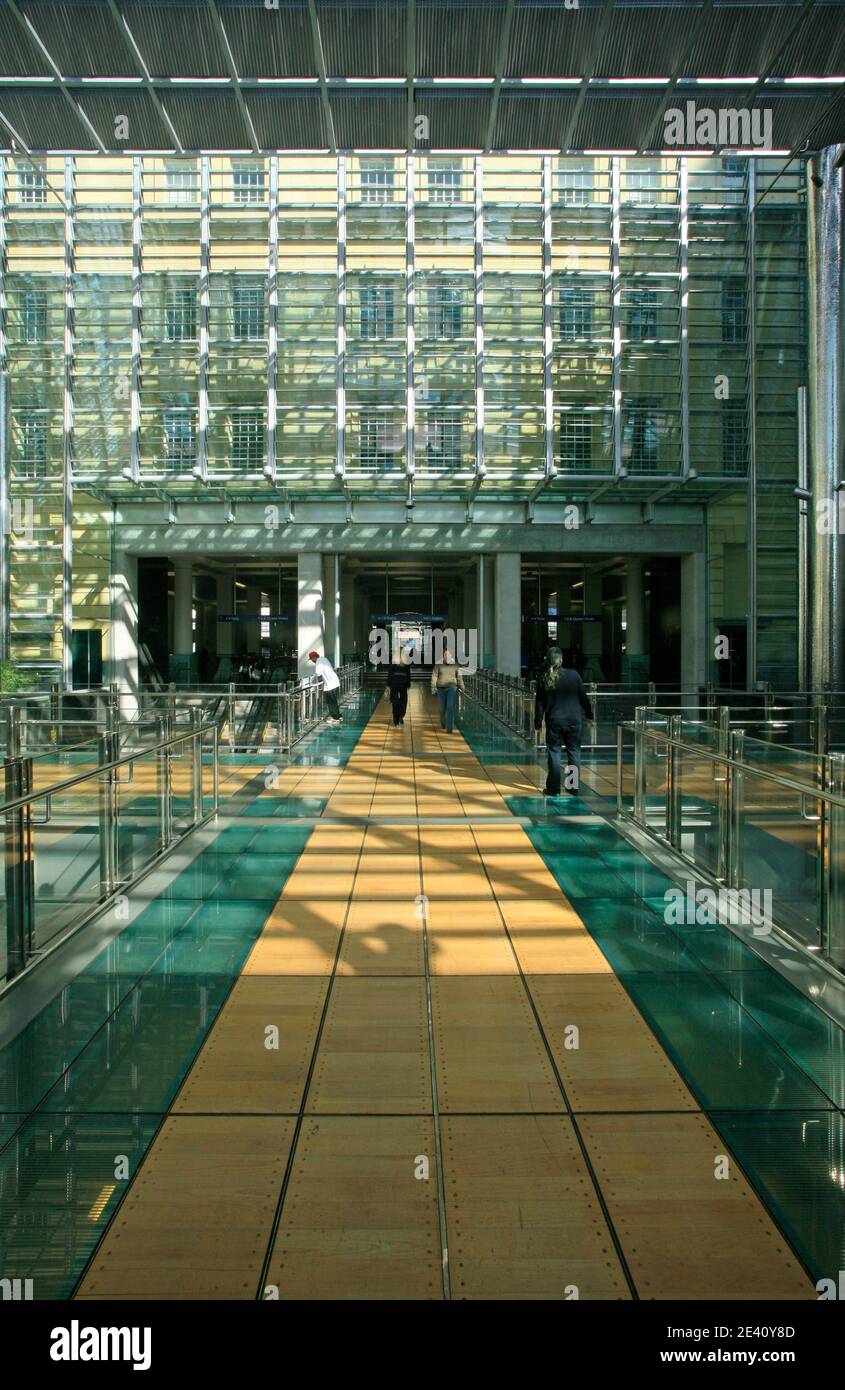 Britomart Station Auckland, bahnhof, railroad station, railway station, stazione, estaci—n ferroviaria, bahnhofsgebaeude, railroad station, railway st Stock Photo