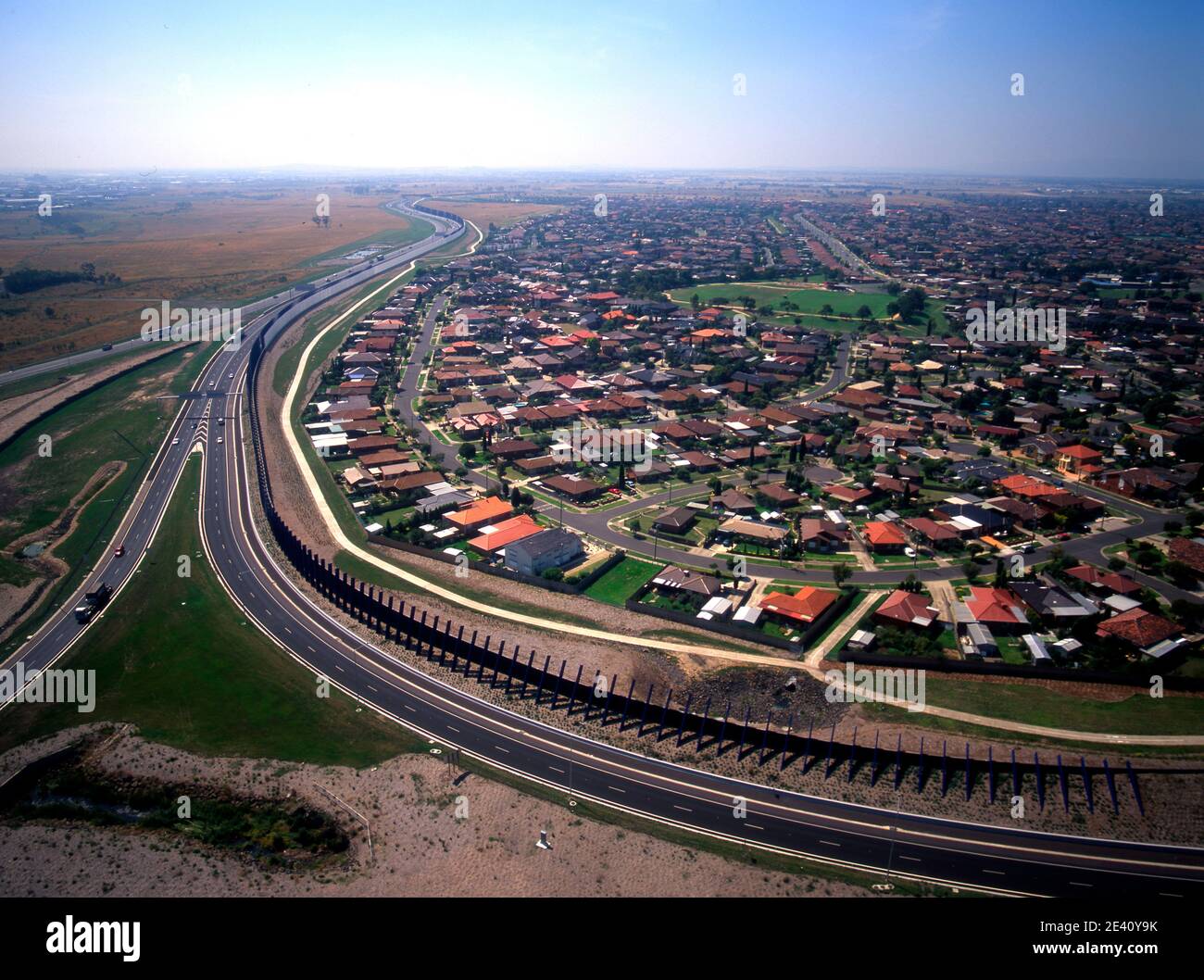 Hume freeway footbridge, Craigieburn Bypass, Hume freeway, Barry Road
