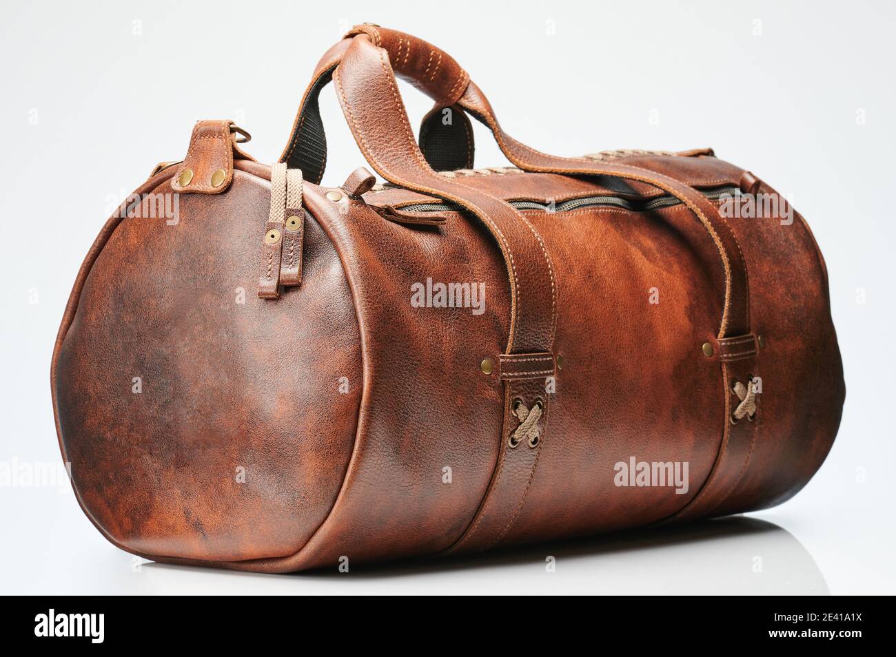 Luggage display hi-res stock photography and images - Page 2 - Alamy