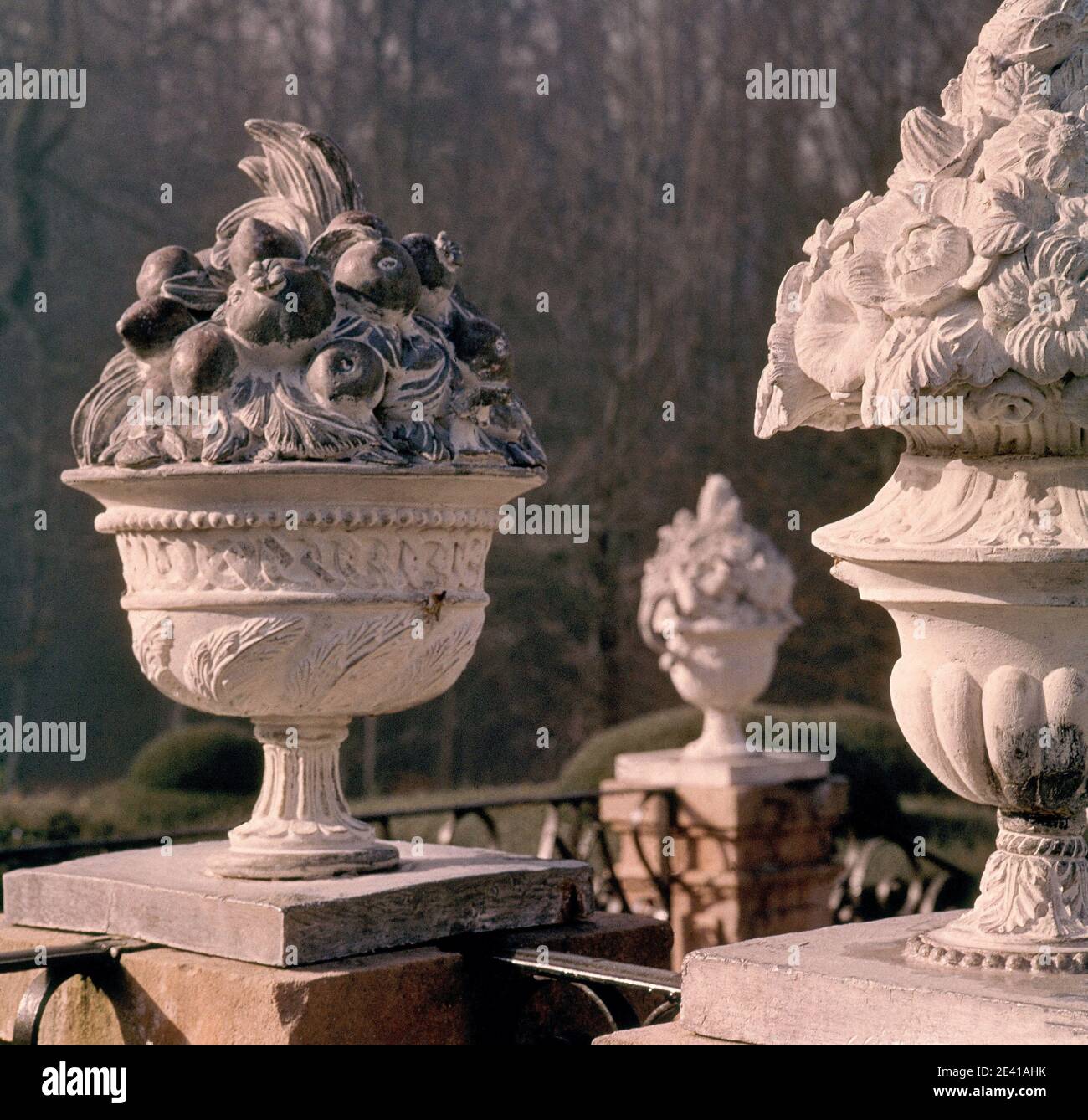 Barandillas de palacio hires stock photography and images Alamy