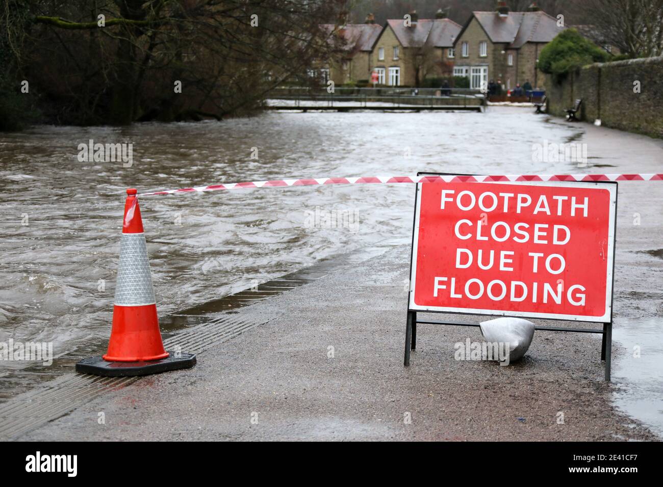 Closed due to flooding hi-res stock photography and images - Alamy