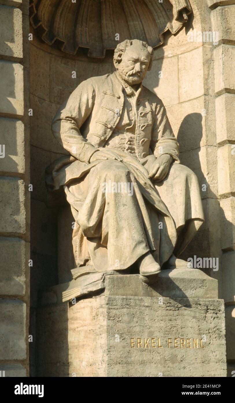Statue von Erkel Ferenc Stock Photo