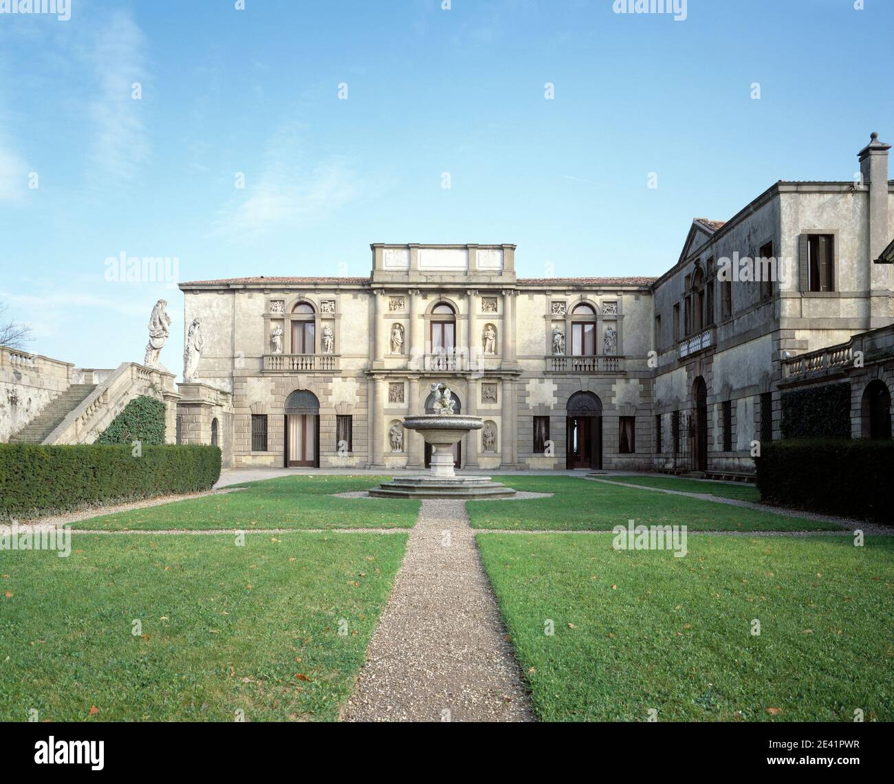 Villa mit den Bauten Vicenzo Scamozis und Andrea Tiralis Stock Photo