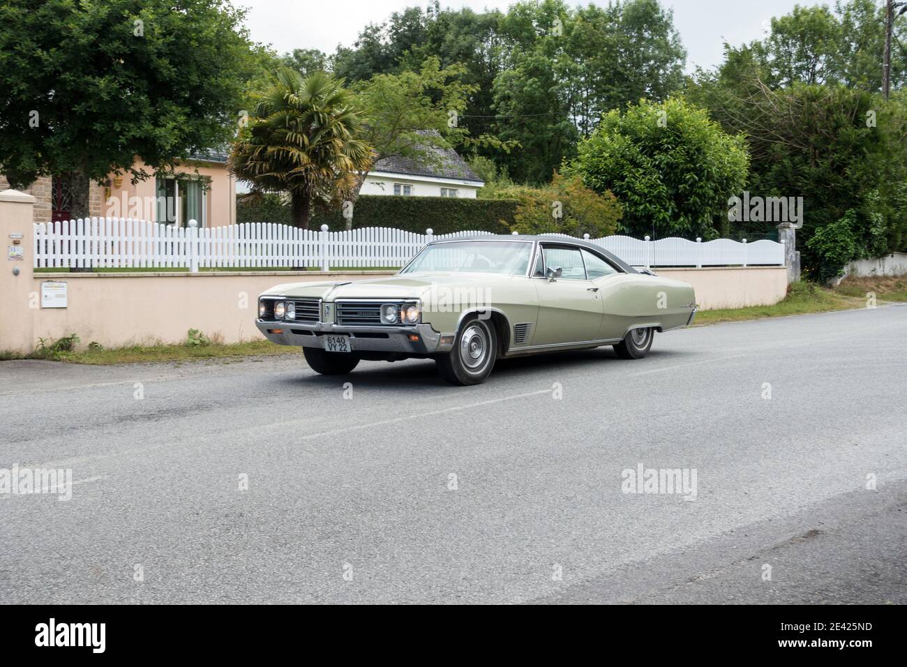 Brittany ancient car Rally Stock Photo Alamy