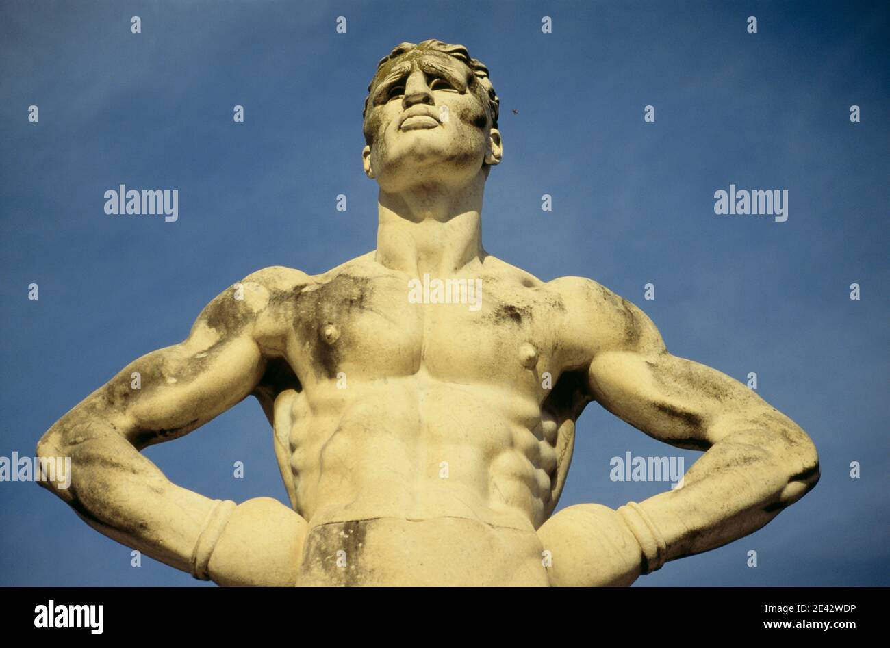 Mussolini Sports Stadium, Rome - Olympic Games 1933 - Statues - Fascist  architecture Stock Photo - Alamy