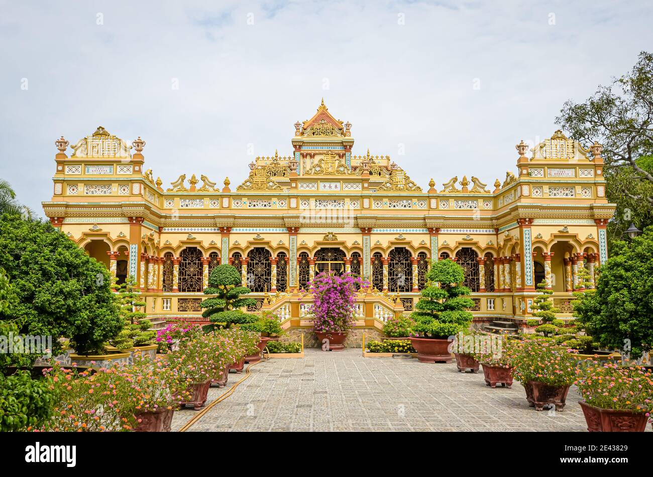 Vinh Trang Pagoda, Vietnam Stock Photo