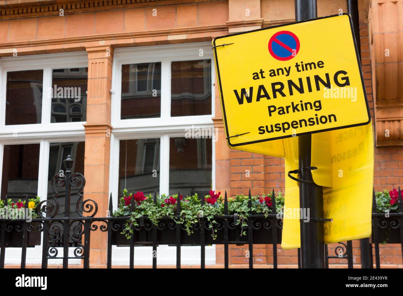 No Parking warning sign, parking suspension Stock Photo Alamy