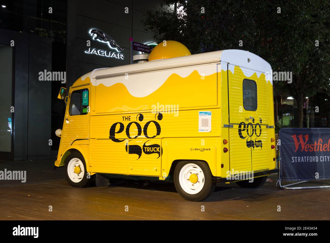 Egg truck hi-res stock photography and images - Alamy