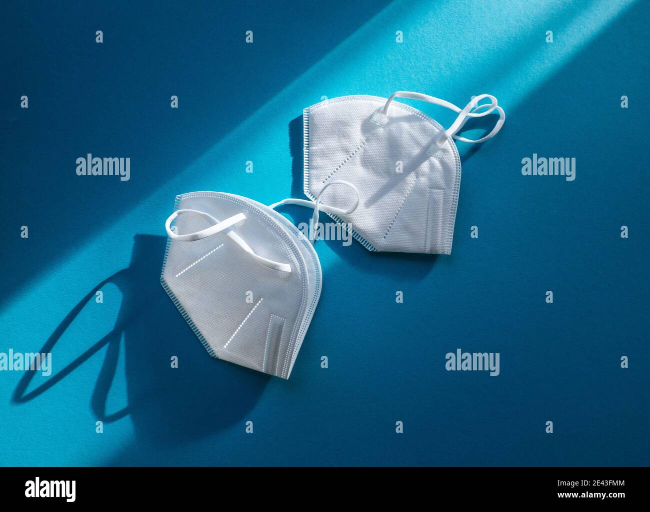 Coloured ffp2 mask hires stock photography and images Alamy