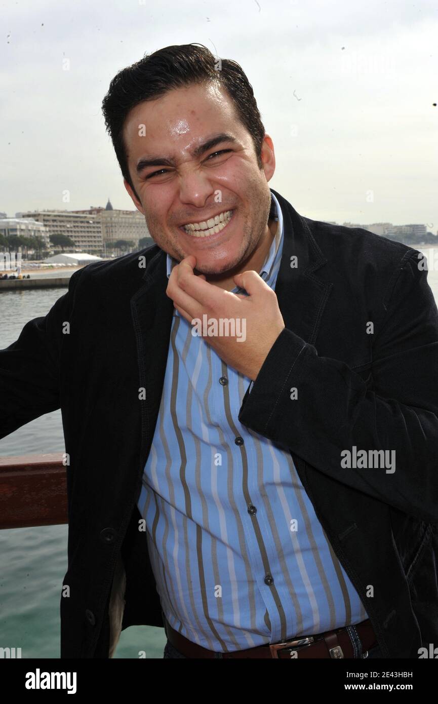Canadian Ennis Esmer poses during the MIP TV in Cannes, France on March 31, 2009. Ennis Star of the global hit show 'The Listener' . Photo by Giancarlo Gorassini/ABACAPRESS.COM Stock Photo