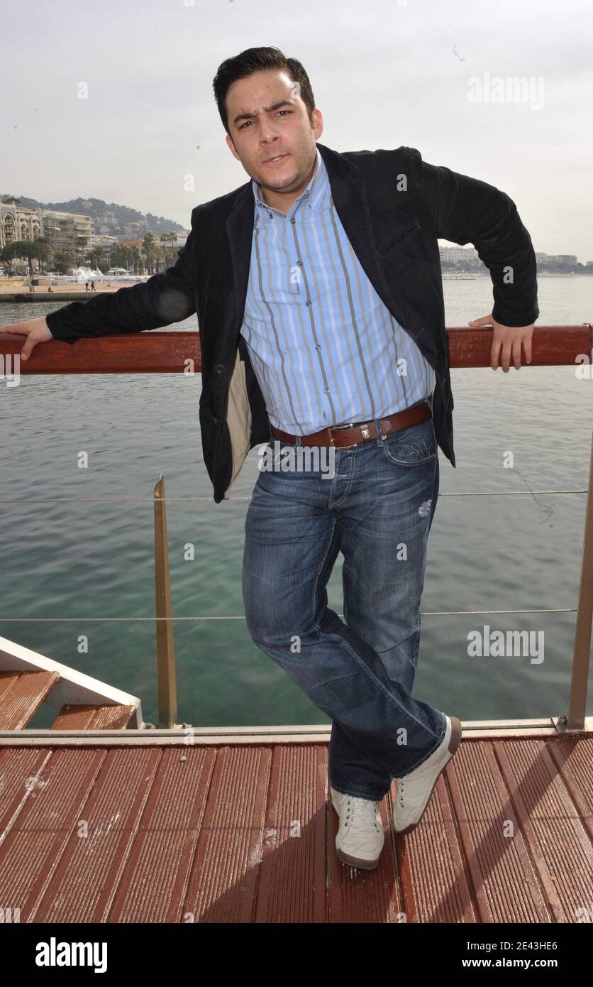 Canadian Ennis Esmer poses during the MIP TV in Cannes, France on March 31, 2009. Ennis Star of the global hit show 'The Listener' . Photo by Giancarlo Gorassini/ABACAPRESS.COM Stock Photo