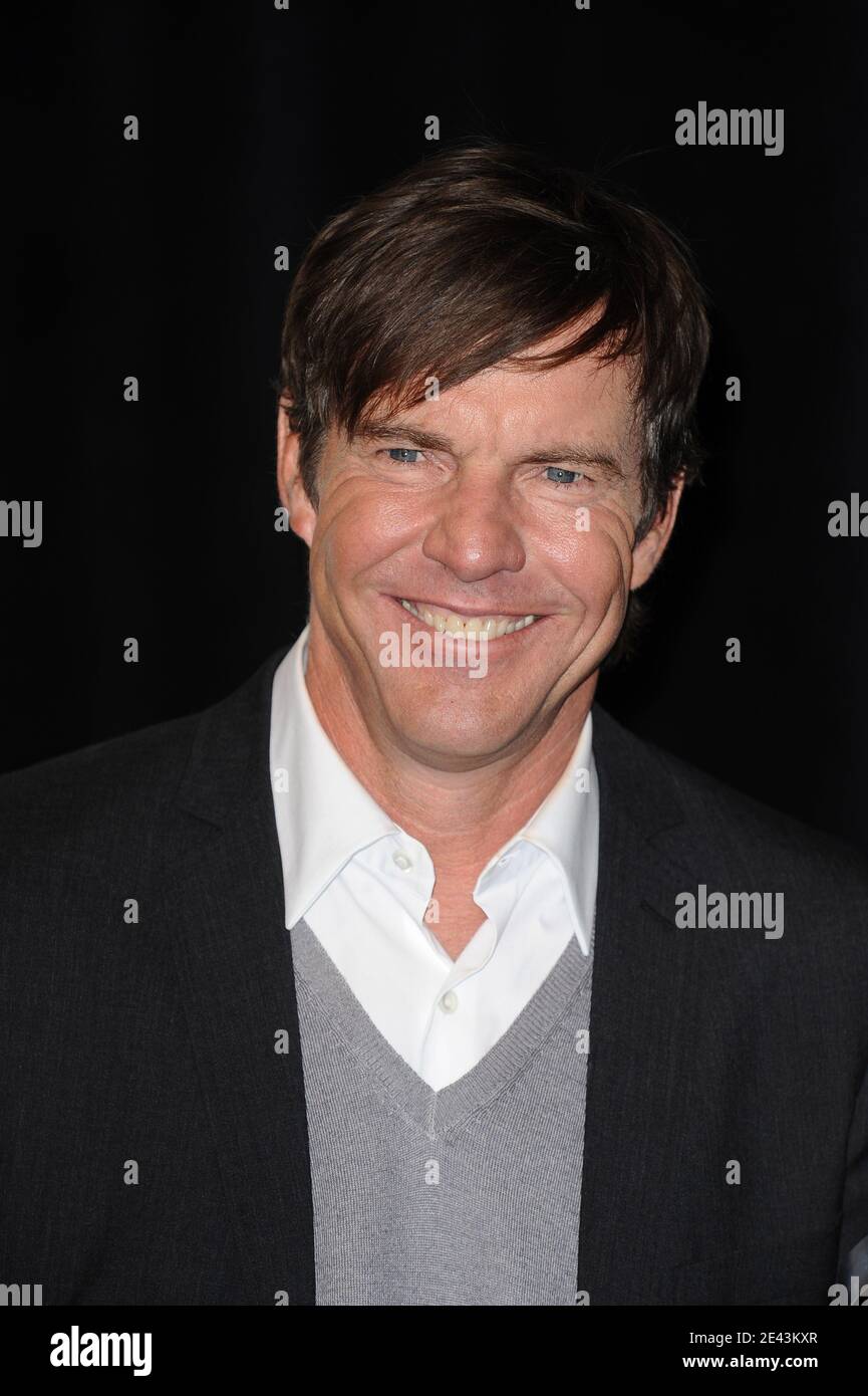 Dennis Quaid ( Male Star of the Year ) with wife - Showest Awards 2009 at  the Paris Hotel in Las vegas. NVQuaidDennis wife 40 Event in Hollywood Life  - California, Red, image size:865x1390