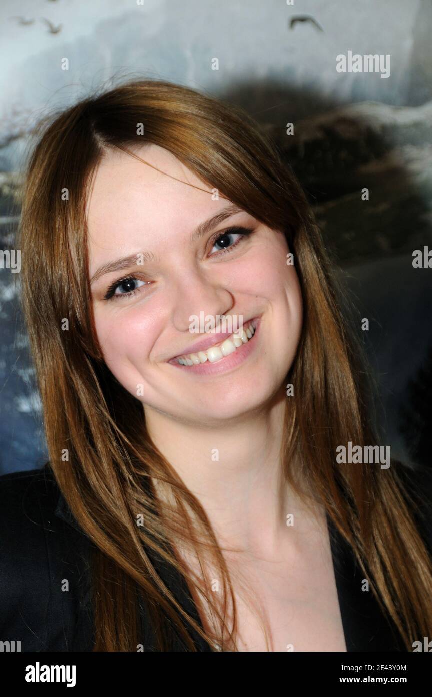 Sara Forestier attending the premiere of Humains as part of the Troyes 'Premiere Marche' Film Festival in Troyes, France on April 10, 2009. Photo by Helder Januario/ABACAPRESS.COM Stock Photo