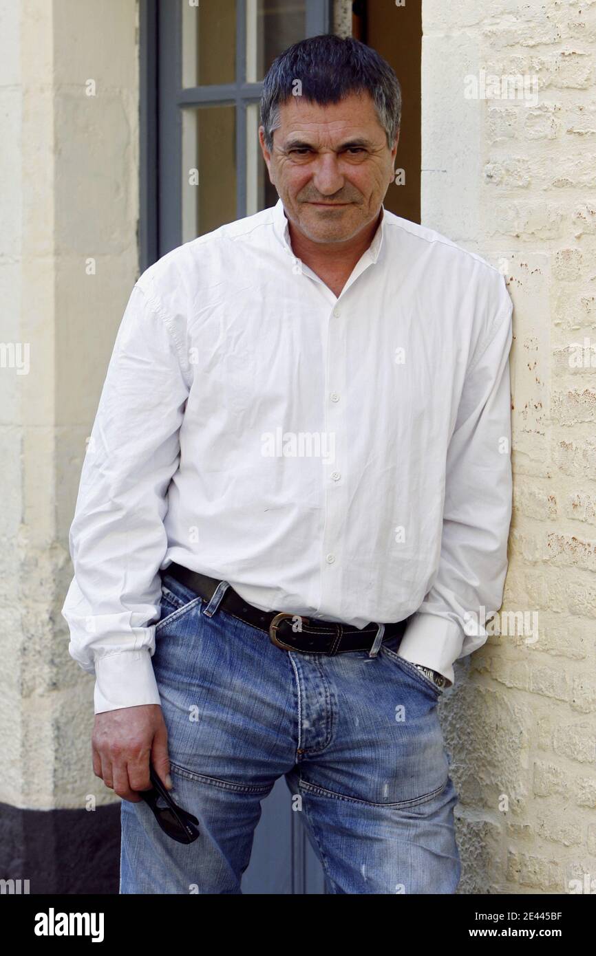 Jean-Marie Bigard attends the premiere of 'Le Missionnaire' in Lille, France on April 21, 2009. Photo by Mikael LIbert/ABACAPRESS.COM Stock Photo