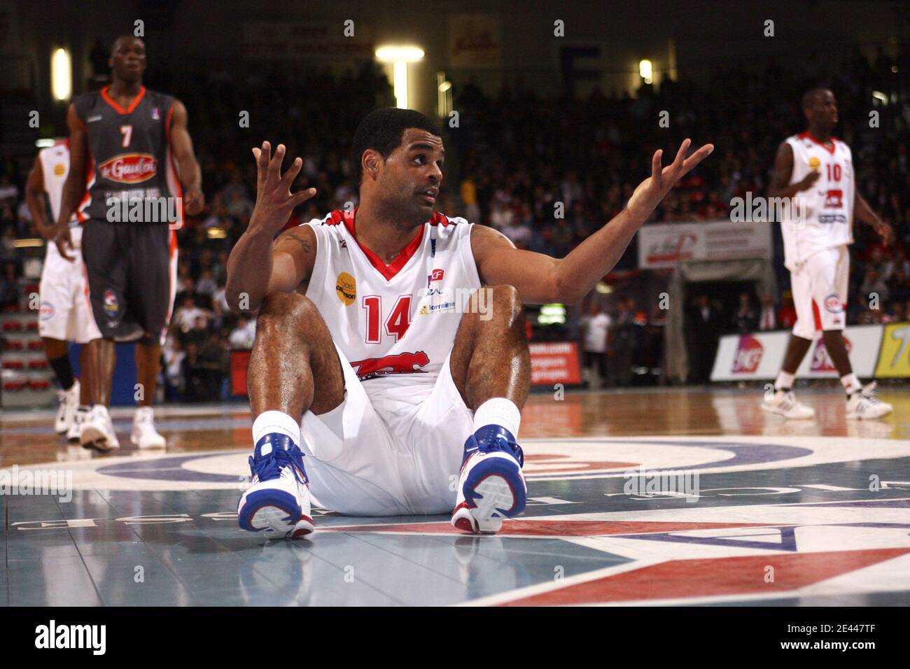 Nancy's Ricardo Greer during the French Pro A basketball match, SLUC Nancy  vs MSB Le Mans at Jean Weille Hall in Nancy, France on on April 24, 2009.  Photo by Mathieu Cugnot/ABACAPRESS.COM