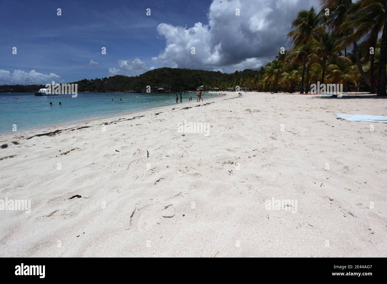 Plage Deserte High Resolution Stock Photography And Images Alamy