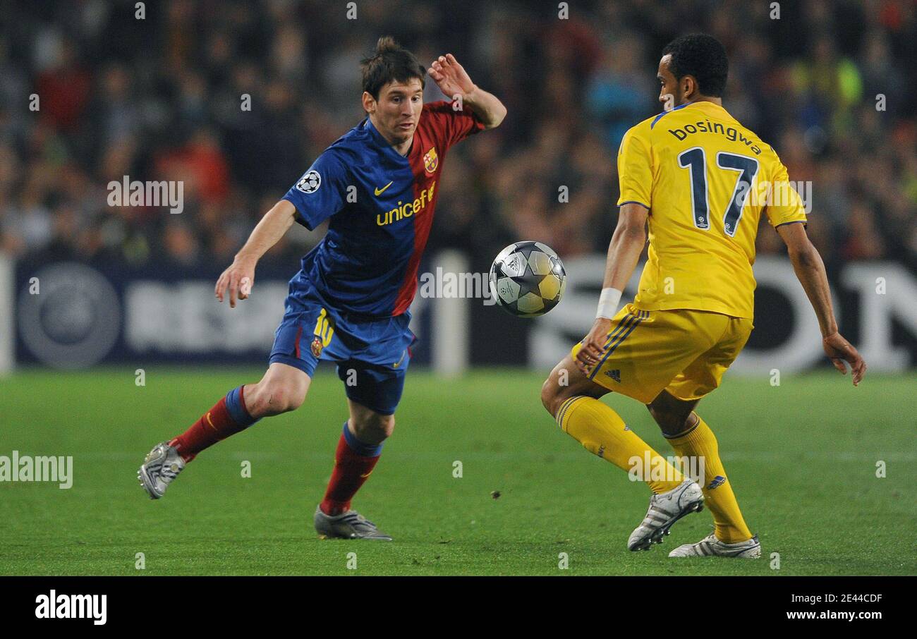 Fc Barcelona S Lionel Messi Battles For The Ball With Chelsea S Jose Bosingwa During The Uefa Champions League Semi Final First Leg Barcelona Vs Chelsea At The Nou Camp Stadium In Barcelona Spain