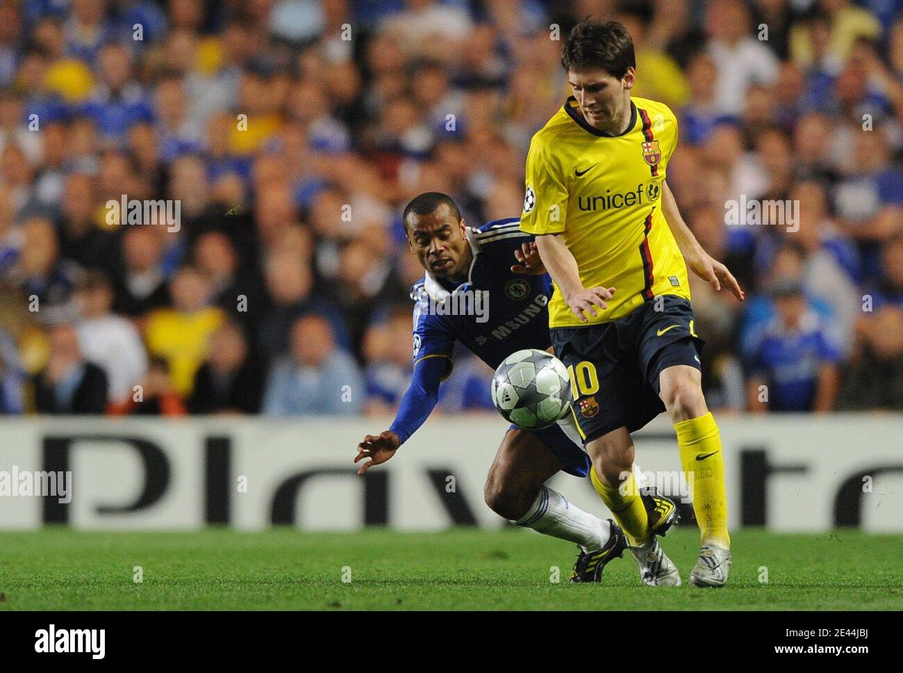 Barcelona S Lionel Messi And Chelsea S Ashley Cole Battle Fir The Ball During The Uefa Champions League Soccer Match Semi Final Second Leg Chelsea Vs Barcelona At The Stamford Bridge Stadium In London Barcelona S Lionel Messi And Chelsea S Ashley Cole Battle Fir The Ball During The Uefa Champions League Soccer Match Semi Final Second Leg Chelsea Vs Barcelona At The Stamford Bridge Stadium In London