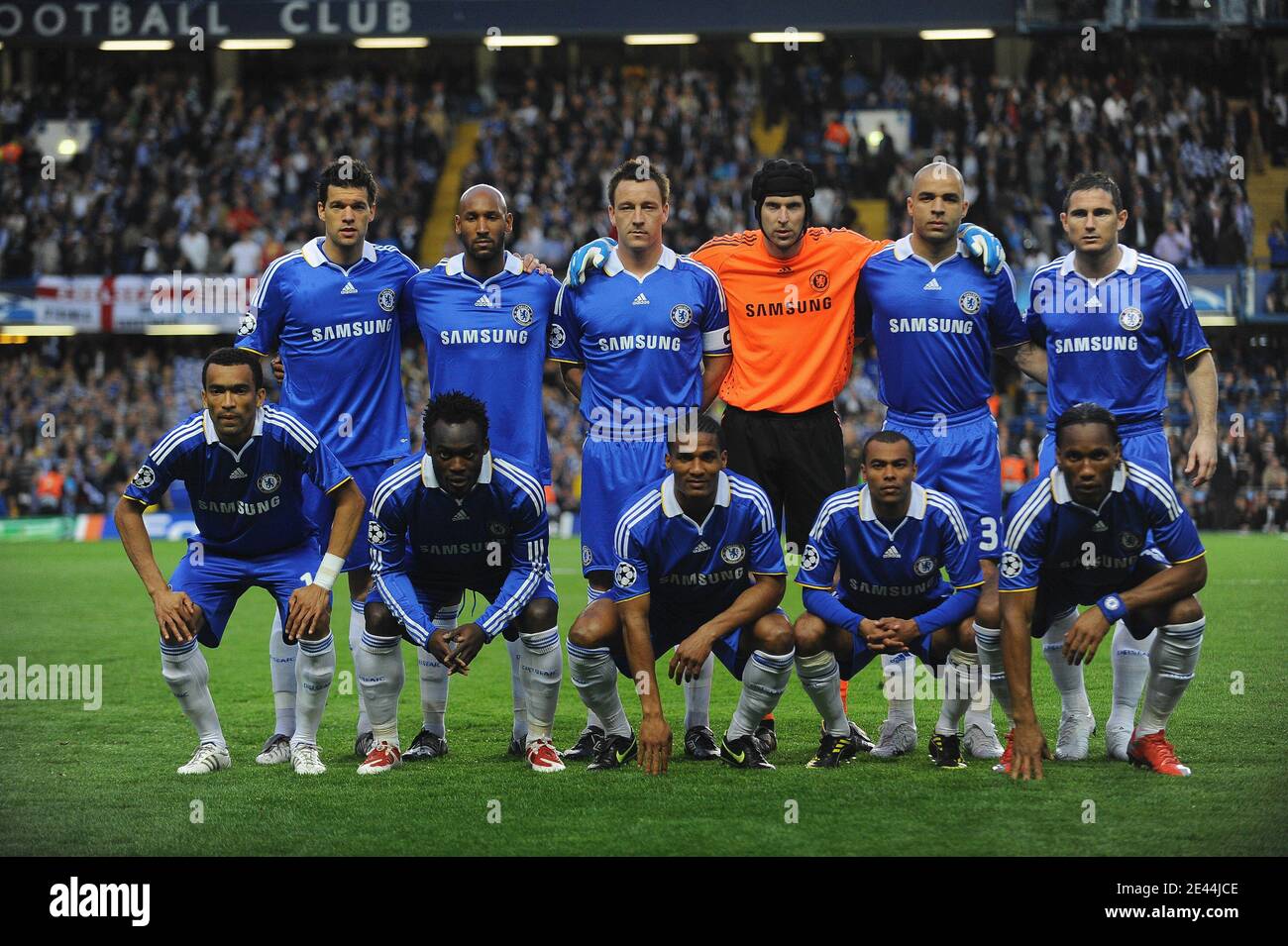 Chelsea soccer team group during the UEFA Champions League soccer match,  Semi Final, Second Leg, Chelsea vs Barcelona at the Stamford Bridge stadium  in London, UK on May 6, 2009. The match